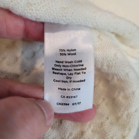 Talbots Sweater Womens Medium - Picture 5 of 5